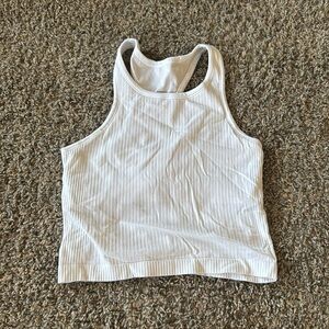 Lululemon tank w built in bra